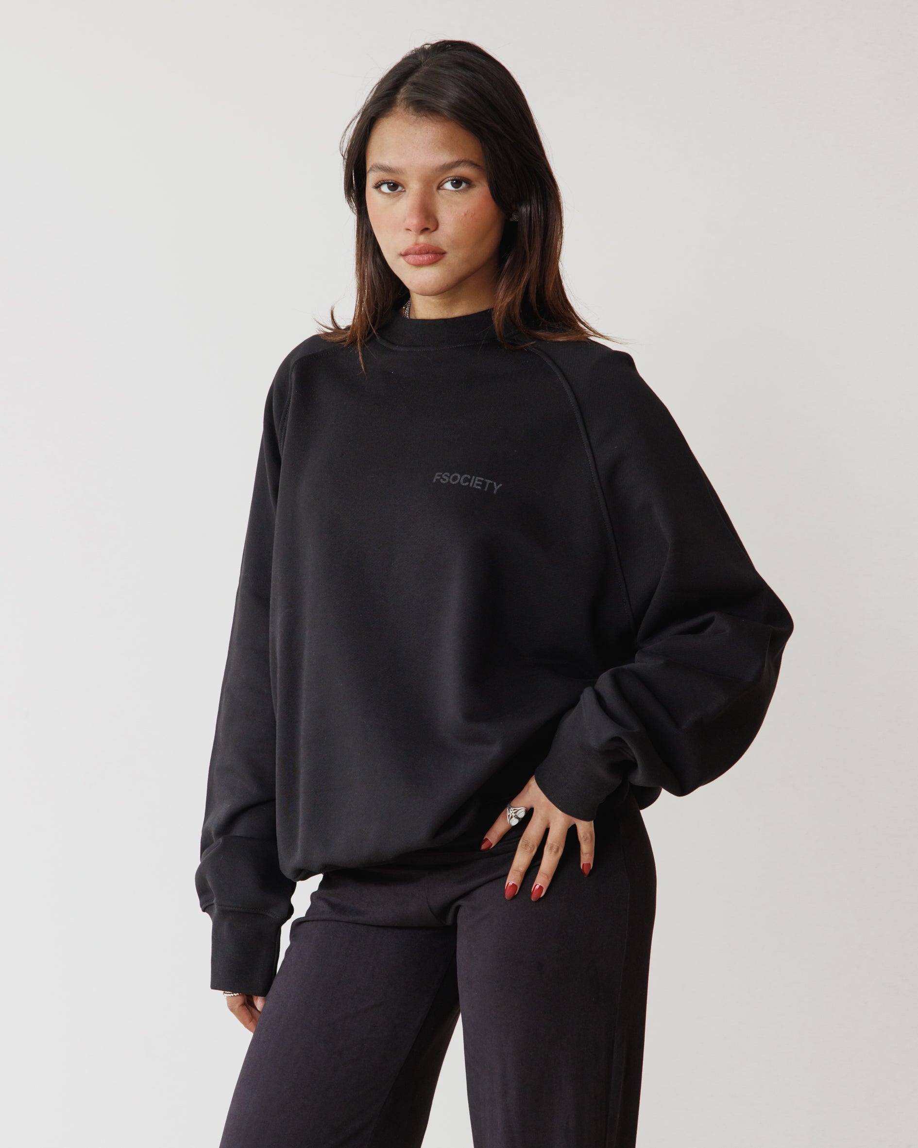 Hefty Black Crewneck