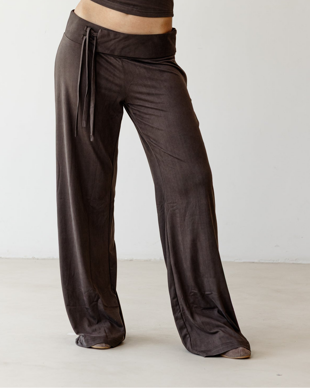 Victorian String Dark Brown Pants