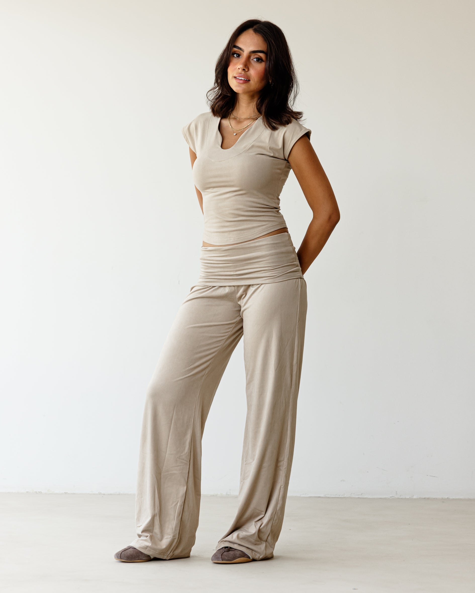 Victorian Flip Beige Pants