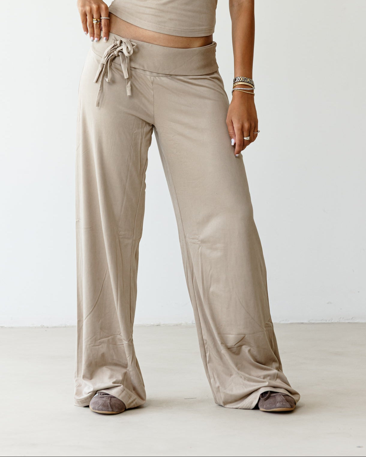 Victorian String Beige Pants
